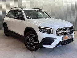 Branco Usado 2023 Mercedes GLB180 SUV | € 47.950 (Preço elevado)