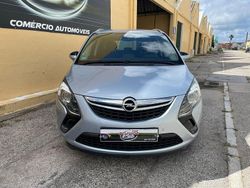 Azul Usado 2014 Opel Zafira Executive Monovolume | € 12.750 (Preço elevado)