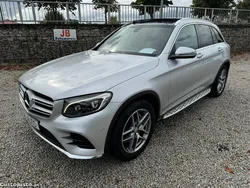 Cinza Usado 2016 Mercedes GLC250 AMG line | € 33.950 (Preço justo)