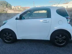 Usado 2011 Toyota iQ Citadino | € 7.600