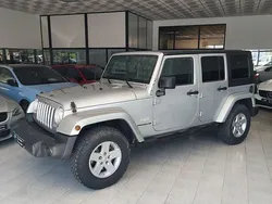 Usado 2010 Jeep Wrangler Unlimited Sahara SUV | € 35.880