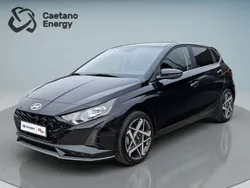 Phantom black (metalizado) Usado 2023 Hyundai i20 Style | € 18.840 (Preço justo)