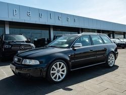 Preto Usado 2001 Audi A4 Carrinha | € 49.700