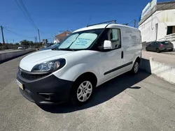 Branco Usado 2018 Fiat Doblò Monovolume | € 11.500 (Preço elevado)