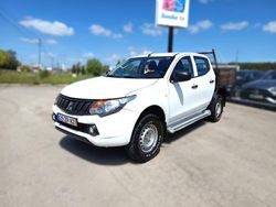 Branco Usado 2019 Mitsubishi L200 Intense Pickup | € 21.250