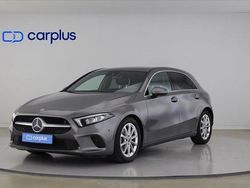 Cinza Usado 2019 Mercedes A180 | € 27.900 (Preço justo)