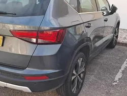 Cinzento Usado 2018 Seat Ateca SUV | € 15.500 (Bom preço)