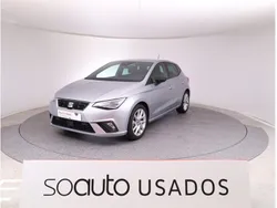 Cinzento claro metalizado Usado 2024 Seat Ibiza FR | € 17.990 (Preço justo)