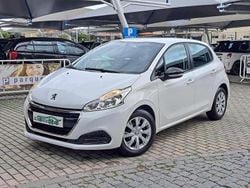 Branco Usado 2020 Peugeot 208 Active Citadino | € 12.990 (Preço justo)