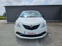 Branco Usado 2016 Lancia Ypsilon Citadino | € 8.950 (Preço elevado)