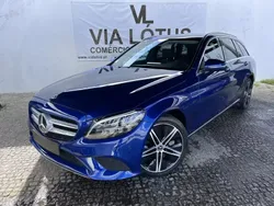 Azul Usado 2020 Mercedes C300e Carrinha | € 28.499