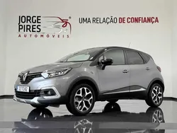Cinzento Usado 2017 Renault Captur SUV | € 12.990 (Preço justo)