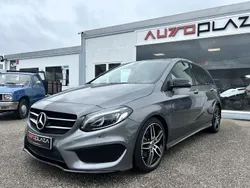 Cinza Usado 2018 Mercedes B180 AMG line Monovolume | € 21.900 (Bom preço)