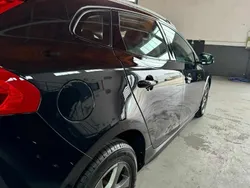 Preto Usado 2013 Volvo V40 CC Carrinha | € 10.000