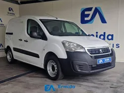 Branco Usado 2018 Peugeot Partner Monovolume | € 8.500