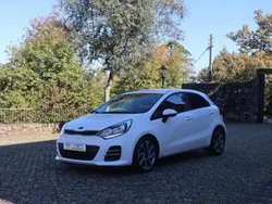 Branco Usado 2016 Kia Rio LX Citadino | € 11.900 (Caro)