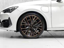 Branco Usado 2022 Cupra Leon VZ Carrinha | € 27.950 (Bom preço)