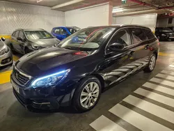Azul Usado 2020 Peugeot 308 Allure Carrinha | € 14.780 (Preço justo)