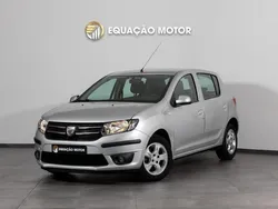 Cinzento Usado 2016 Dacia Sandero Citadino | € 8.900 (Bom preço)