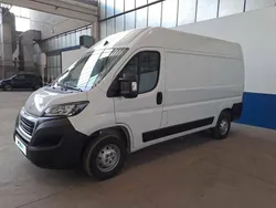 Branco Usado 2024 Peugeot Boxer S Van | € 27.500 (Preço justo)