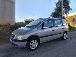 Usado 2001 Opel Zafira Sedan | € 1.750 (Preço justo)