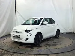 Branco Usado 2022 Fiat 500e Citadino | € 17.500 (Preço justo)