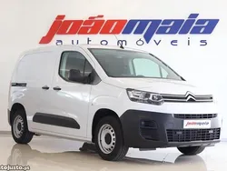 Branco Usado 2024 Citroën Berlingo Monovolume | € 19.500 (Preço justo)
