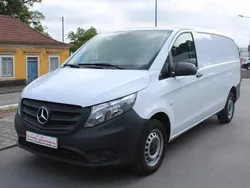 Branco Usado 2023 Mercedes Vito Monovolume | € 19.400