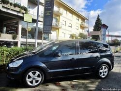 Cinza Usado 2007 Ford S-MAX S Monovolume | € 6.950 (Caro)
