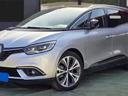 Cinzento Usado 2016 Renault Grand Scénic IV Monovolume | € 16.900 (Preço elevado)