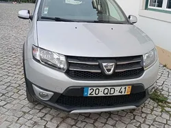 Usado 2015 Dacia Sandero Stepway Citadino | € 8.000 (Preço elevado)