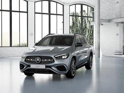 Cinzento Novo 2025 Mercedes GLA180 SUV | € 60.188