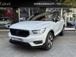 Cinza Usado 2021 Volvo XC40 Inscription SUV | € 28.950 (Preço justo)