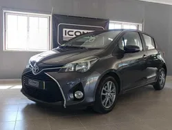 Usado 2015 Toyota Yaris Sedan | € 9.480 (Preço justo)