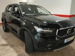 Preto Usado 2020 Volvo XC40 Momentum SUV | € 26.799 (Preço justo)