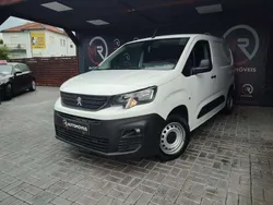 Branco Usado 2020 Peugeot Partner Monovolume | € 15.900 (Preço elevado)