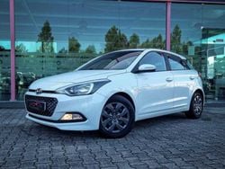 Branco Usado 2017 Hyundai i20 | € 10.750 (Preço justo)
