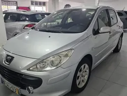 Cinza Usado 2005 Peugeot 307 Premium Citadino | € 6.290