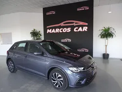 Cinzento (metalizado) Usado 2022 VW Polo Life | € 18.400 (Preço elevado)
