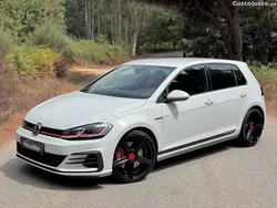 Branco Usado 2017 VW Golf VII GTI Citadino | € 28.500 (Preço justo)