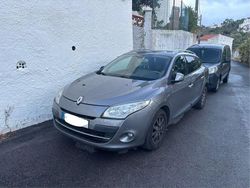Usado 2012 Renault Mégane III Sedan | € 6.300 (Bom preço)