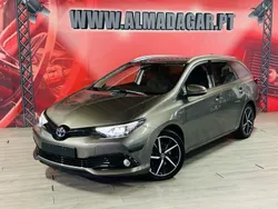 Cinza Usado 2018 Toyota Auris Hybrid Comfort Carrinha | € 18.900