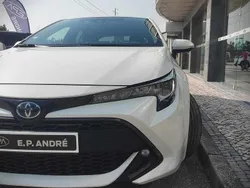 Branco Usado 2021 Toyota Corolla Citadino | € 25.300