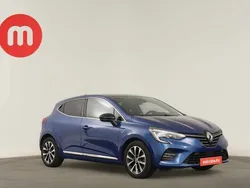 Azul Usado 2023 Renault Clio V Techno | € 17.649 (Preço justo)