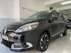 Preto Usado 2015 Renault Scénic III Bose Edition Monovolume | € 11.500 (Preço justo)