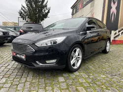 Preto Usado 2017 Ford Focus Titanium Citadino | € 10.999 (Bom preço)