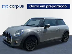 Cinzento Usado 2015 Mini ONE Citadino | € 14.500 (Preço justo)