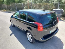 Usado 2010 Peugeot 5008 Monovolume | € 8.400 (Preço justo)
