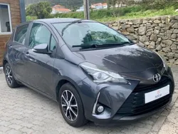 Castanho Usado 2018 Toyota Yaris Comfort | € 14.560 (Preço justo)