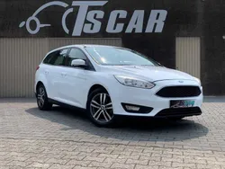 Branco Usado 2015 Ford Focus Titanium Carrinha | € 9.900 (Bom preço)